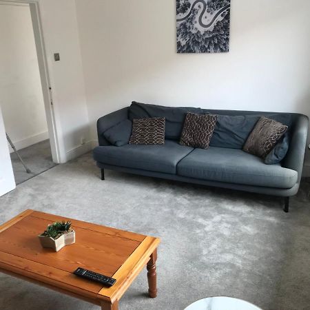 4 Bedroom Property Which Sleeps 8 Very Close To The Harry Potter Studio And Watford Junction Eksteriør bilde